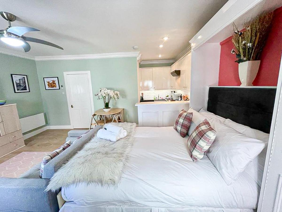 Snug Studio On The Grassmarket, 5Mins From Castle Edinburgh Luaran gambar
